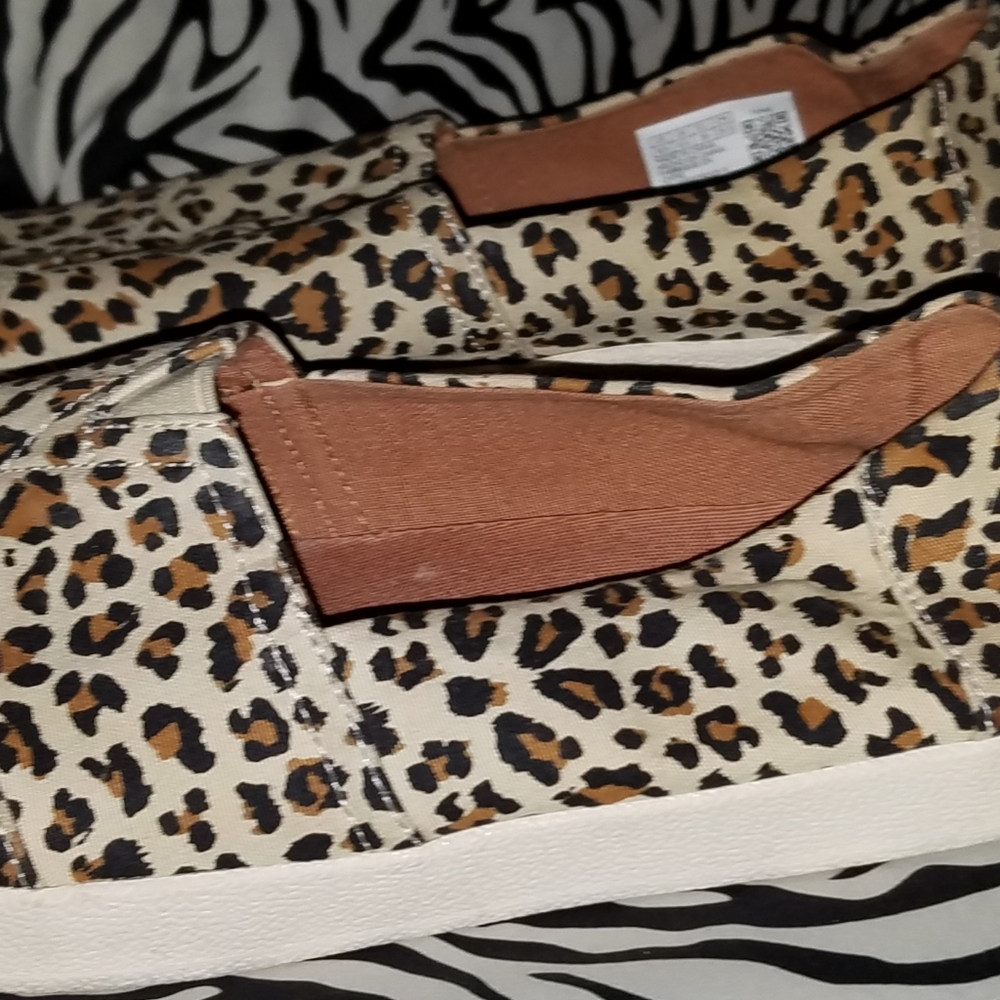 Women Tom's Alpargata Slip on Shoes